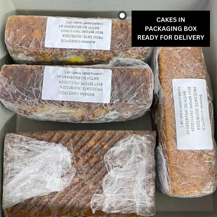 CAKES IN PACKAGING BOX READY FOR DELIVERY 2